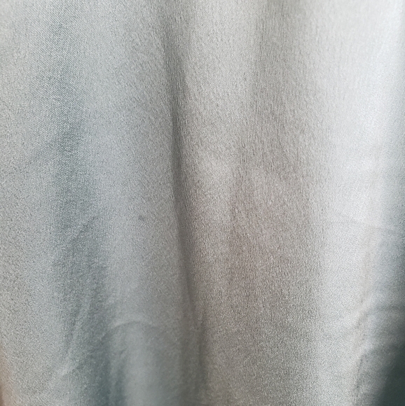 Charlie Charlie Charlotte sage green midi dress - Picture 8 of 8